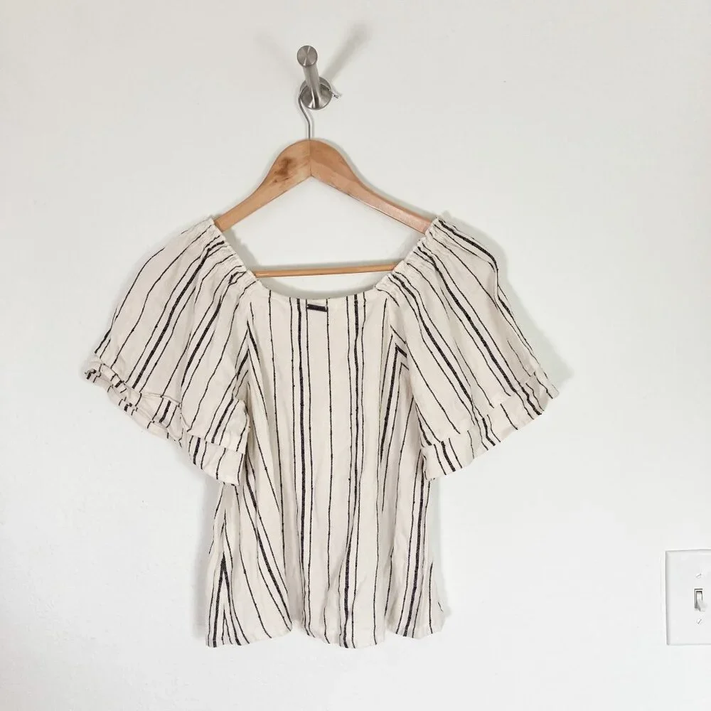 Billabong Could Wander Cropped Shirt Light Cream & Black Ruffle Sleeve Top M - Picture 6 of 9